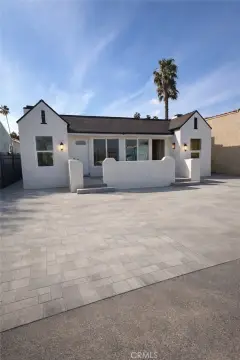 Renovated Quadruplex in Los Angeles