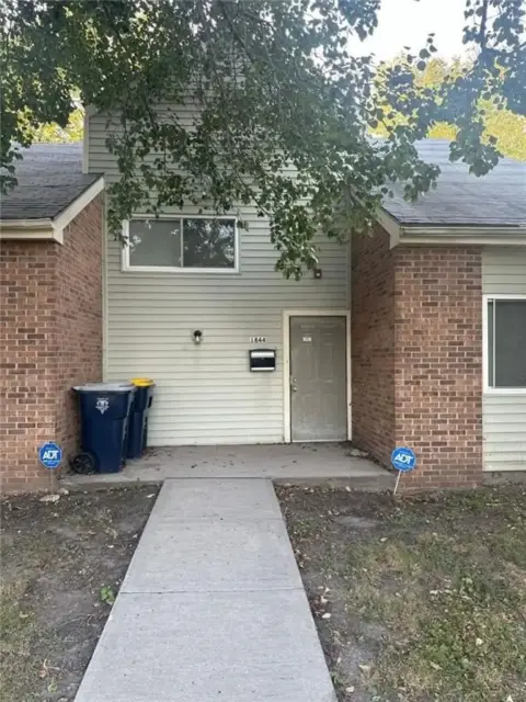 Versatile Space on Benton Boulevard