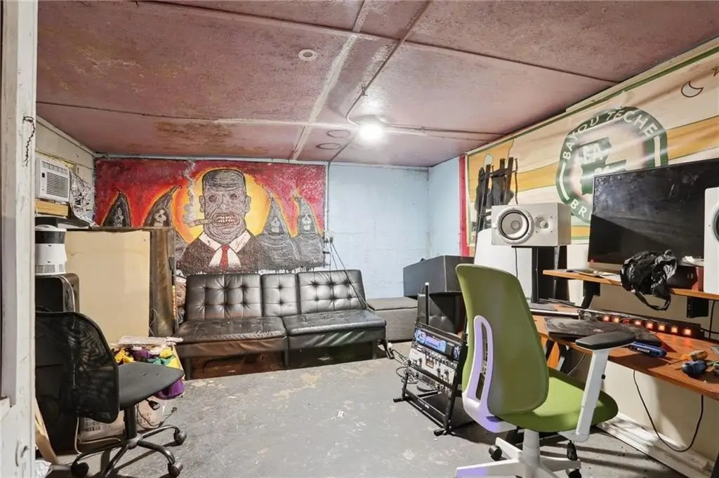 Picture 18