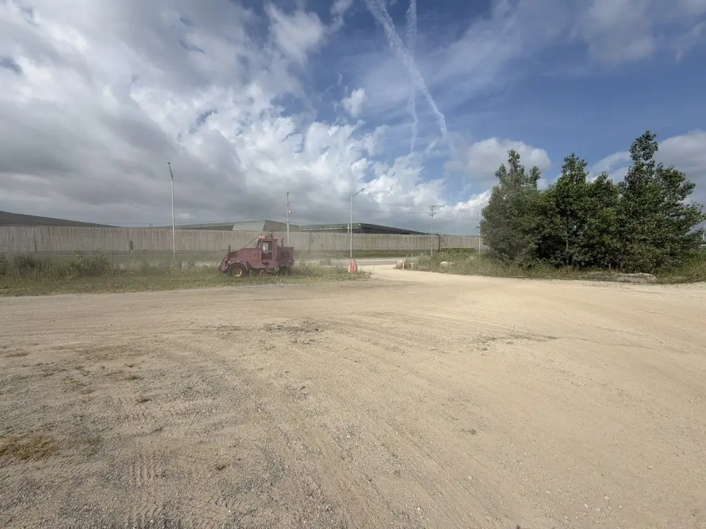 Picture 3