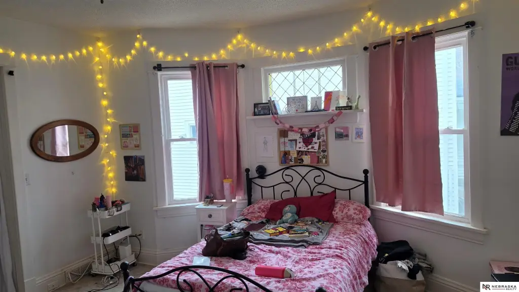 Picture 5