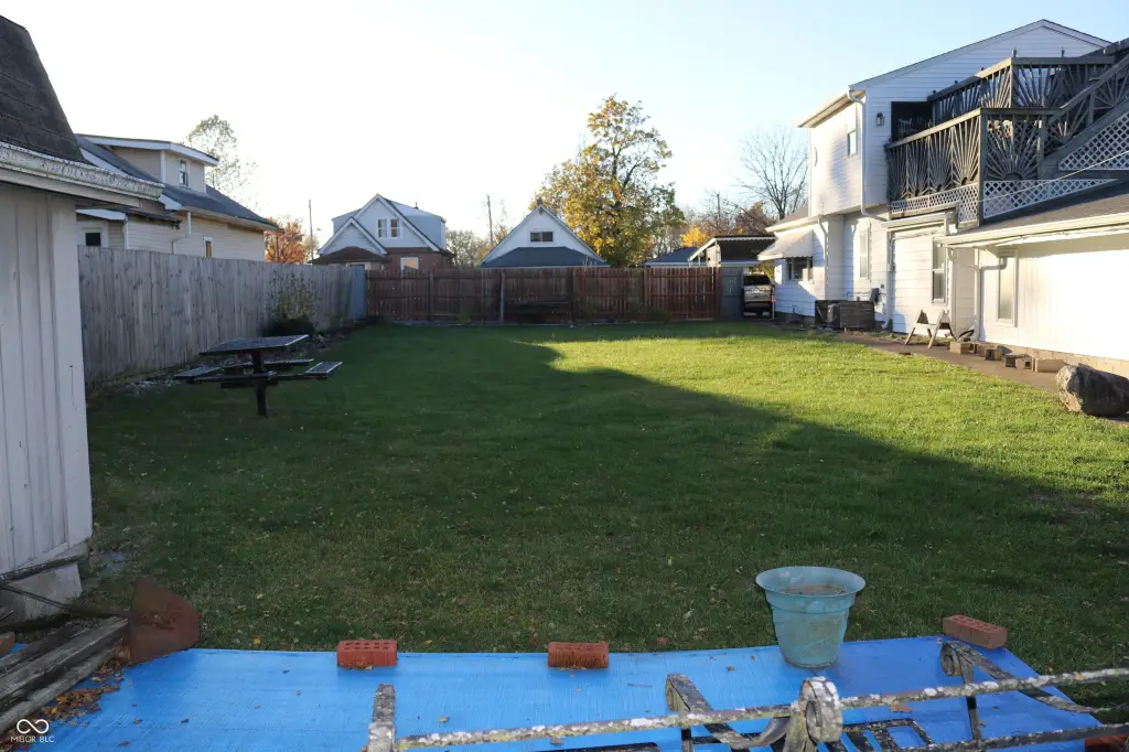 Picture 3