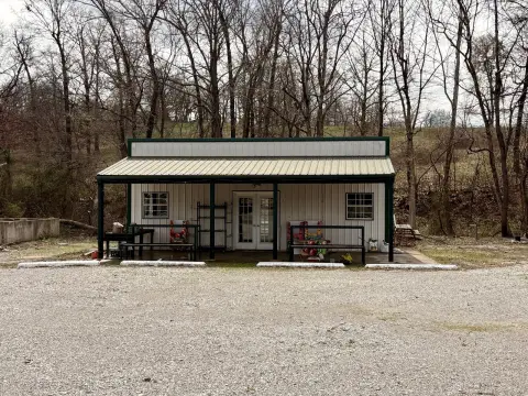 Pocahontas Land with Highway Frontage