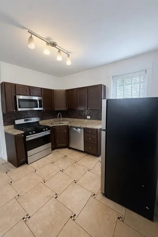 Picture 25