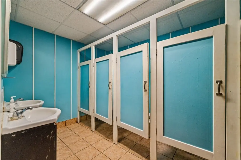 Picture 23