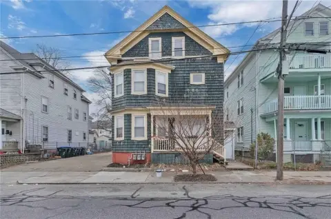 Well-Maintained Multi-Family in Providence
