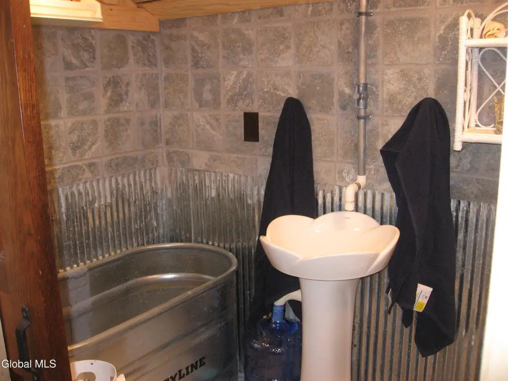 Picture 13