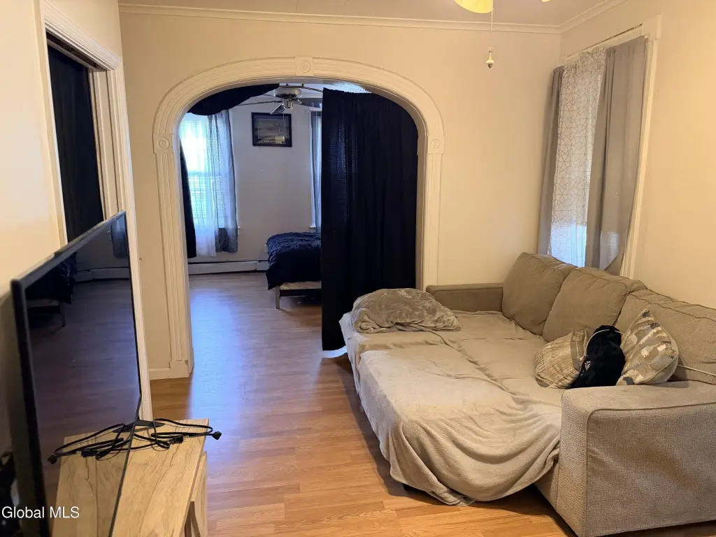 Picture 30