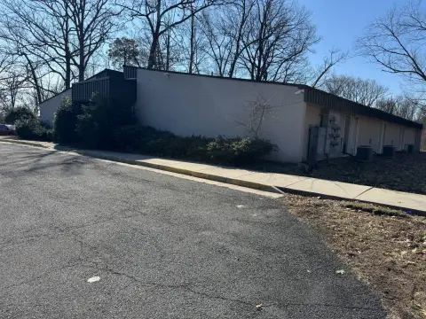 Reston Commercial Building Foreclosure Opportunity