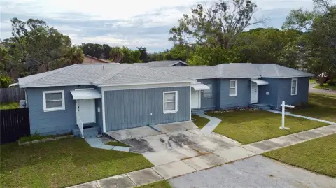 Duplex With Private Entrances
