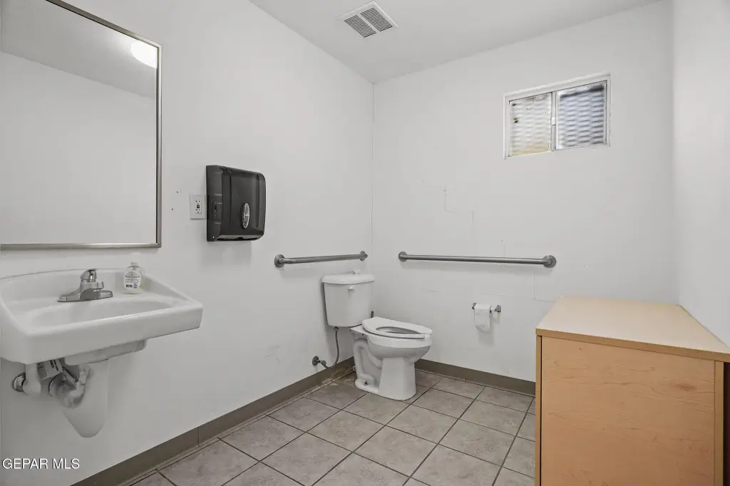 Picture 9