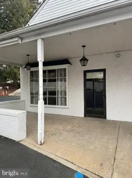 Huntingdon Valley Retail/Office Space