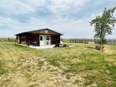 Kaycee Acreage Bordering Public Land