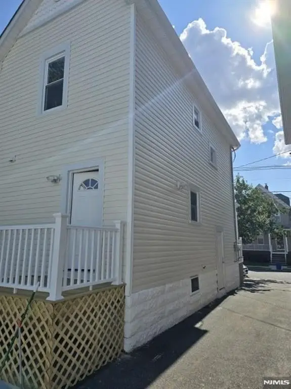 Picture 30