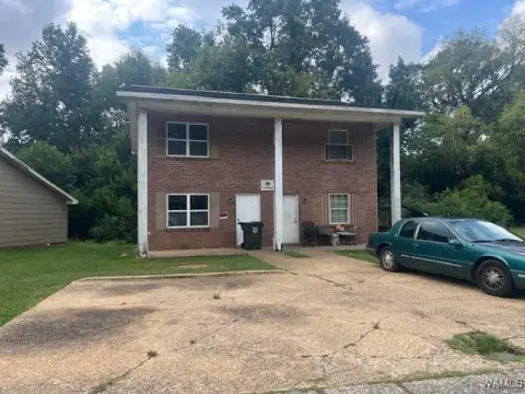 Tuscaloosa Duplex Near Downtown