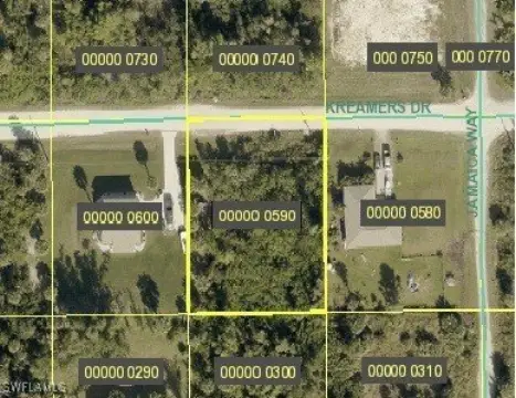 Residential Land in Bokeelia, FL