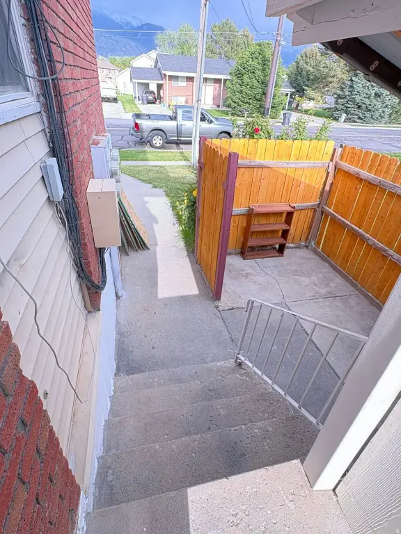 Picture 3