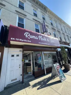 Turnkey Salon Opportunity in Ridgewood