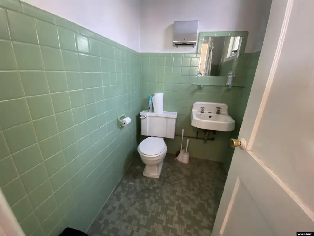 Picture 5