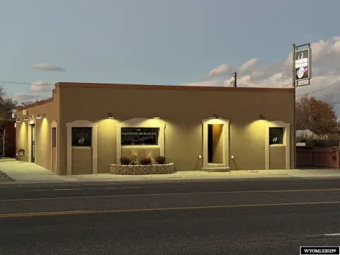 Restaurant and Home in Riverton