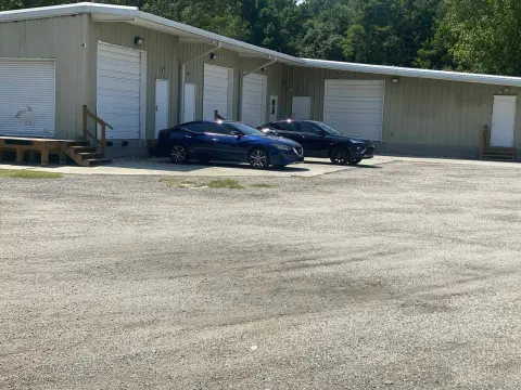 Warehouse Unit with Loading Dock