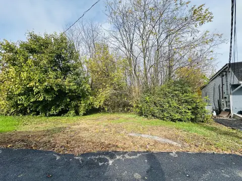 Commercial Lot in Prime Location