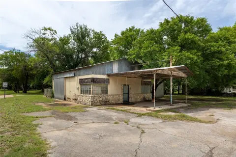 Three-Bay Gas Station