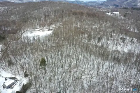 Residential Lot in New Milford