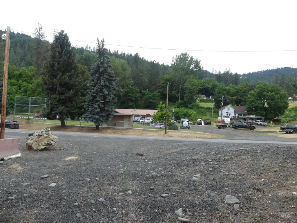 Picture 10