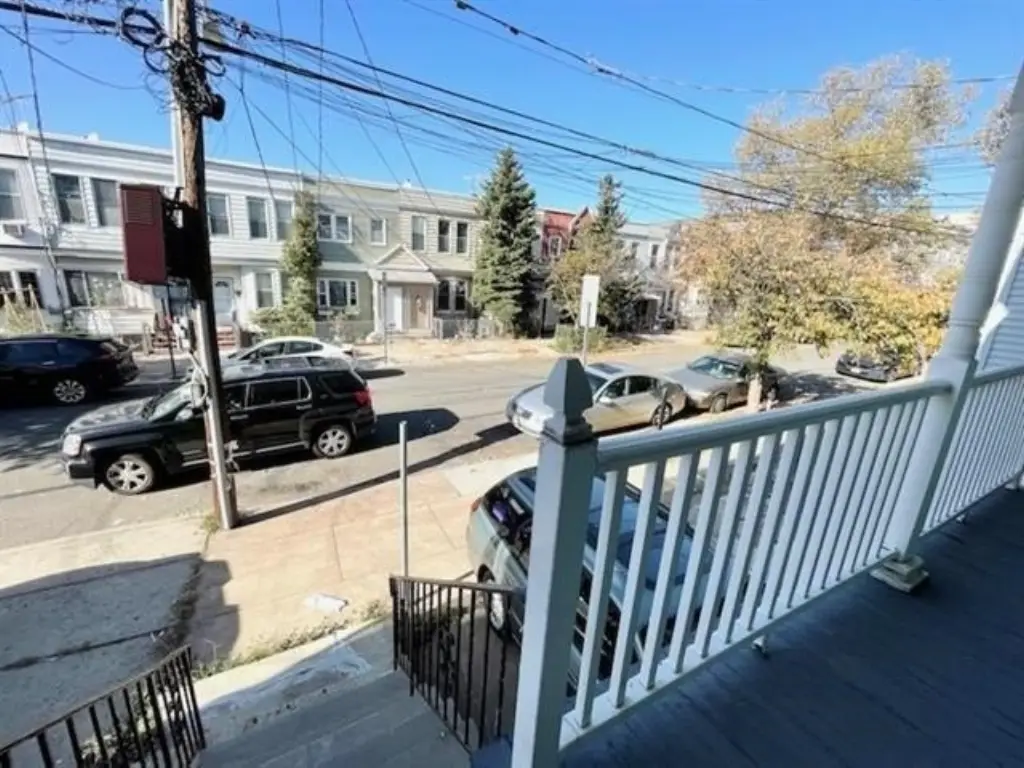 Picture 5