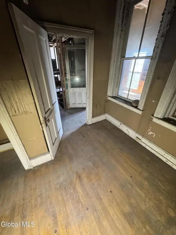 Picture 25