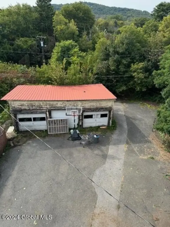 Picture 4