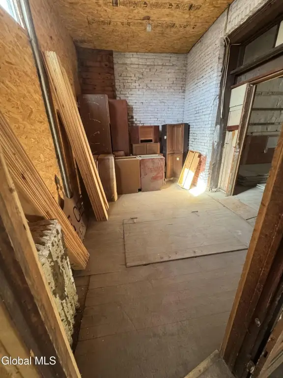 Picture 10