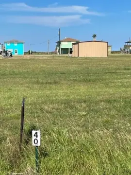 Residential Land in Matagorda, TX