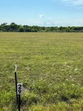 Residential Land in Matagorda, TX