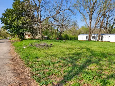 Commercial Corner Lot