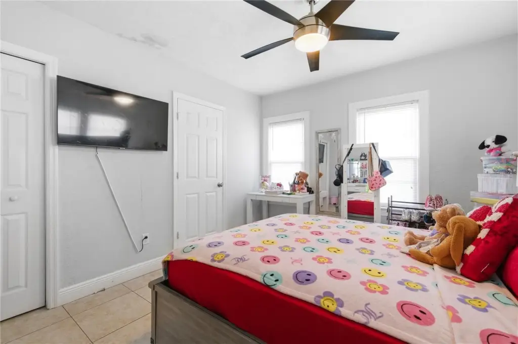Picture 12