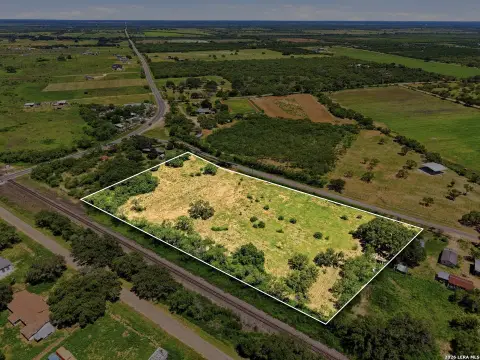 Cleared Acreage Near I-35