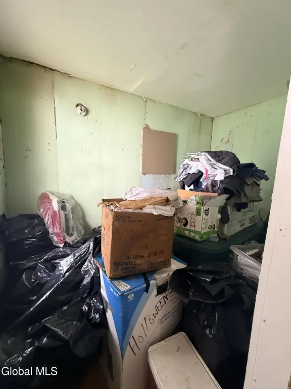 Picture 36