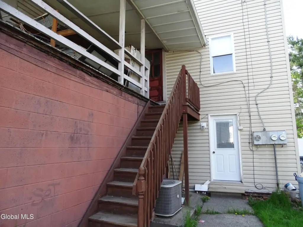 Picture 6