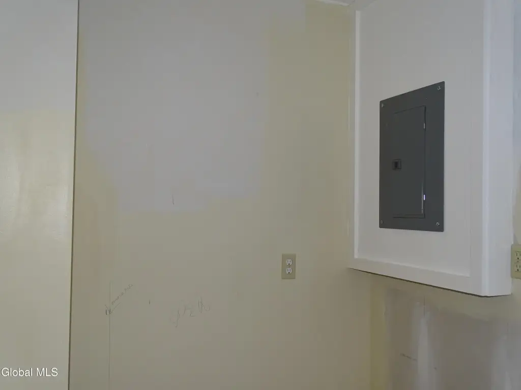 Picture 16