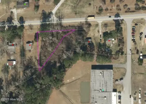 Residential Land in Hubert, NC