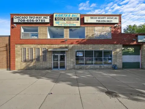 Cicero Commercial Building For Sale