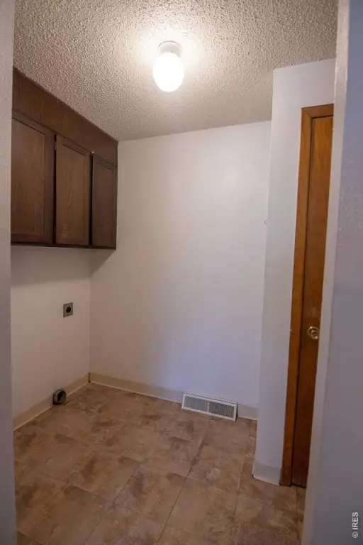 Picture 38