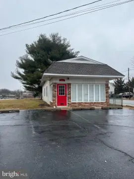 Retail/Office Space For Lease