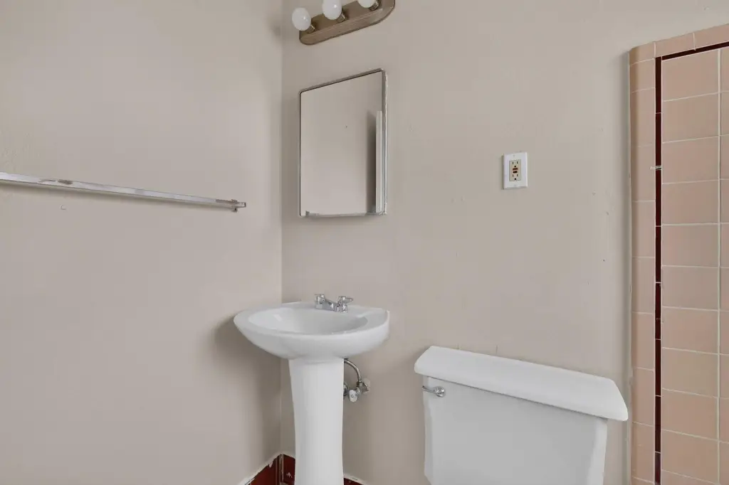 Picture 24