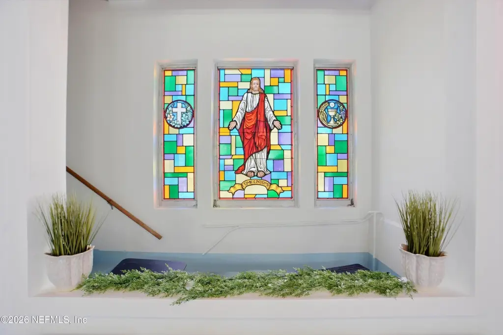 Picture 19
