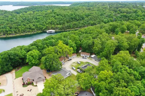 Bull Shoals Lake Retreat Apartments