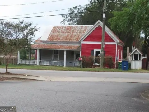 Mixed-Use Property in Downtown Athens