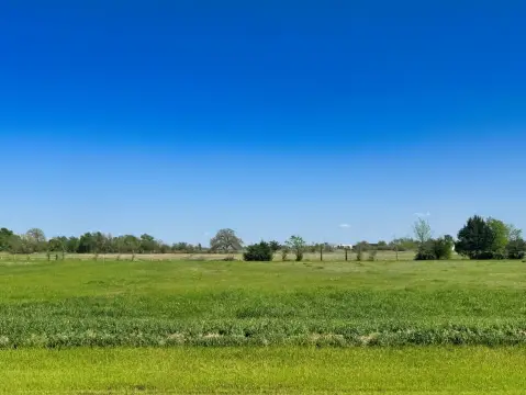 Residential Land in Iola, TX